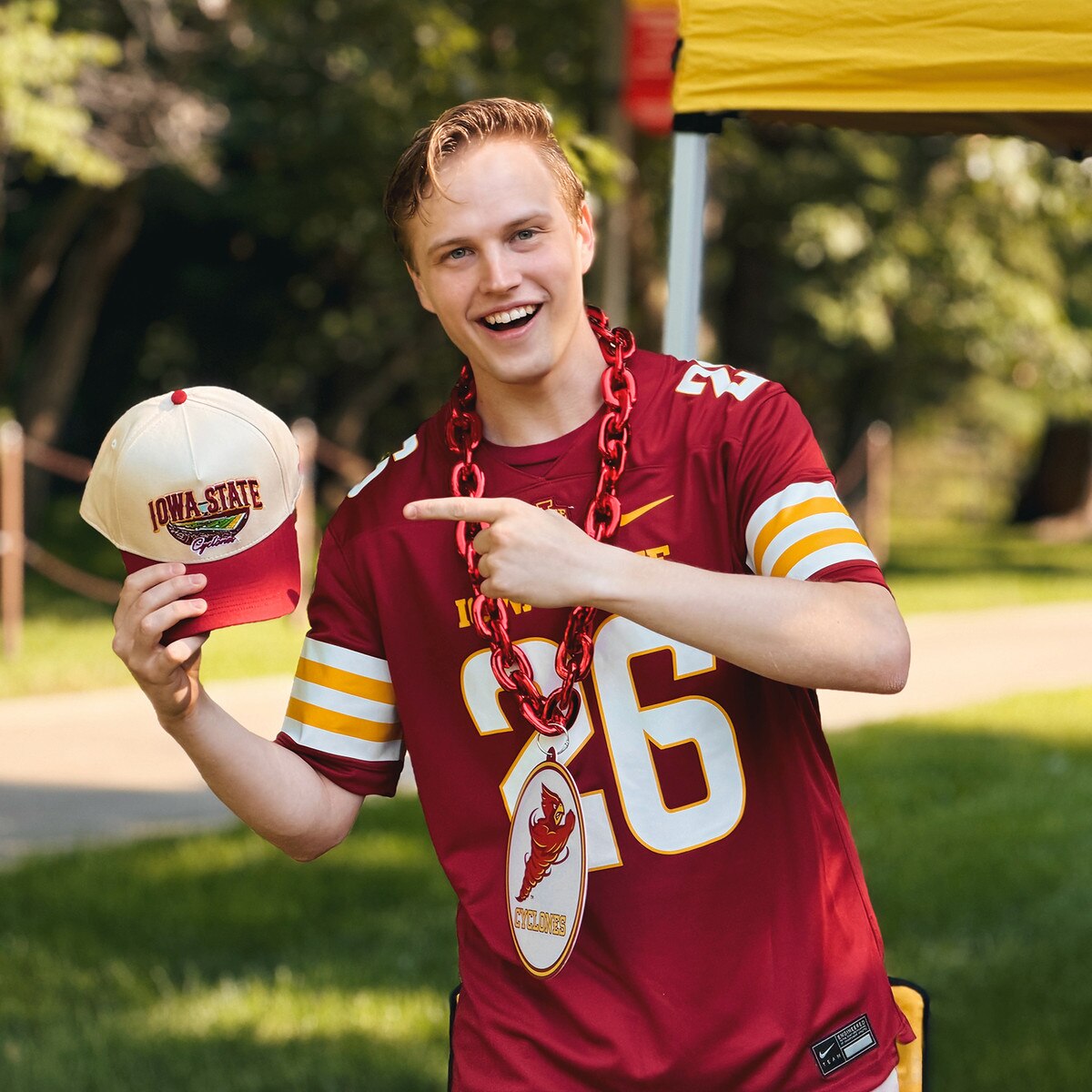 A Cyclone showing off No Rivals Stadium White Hat
